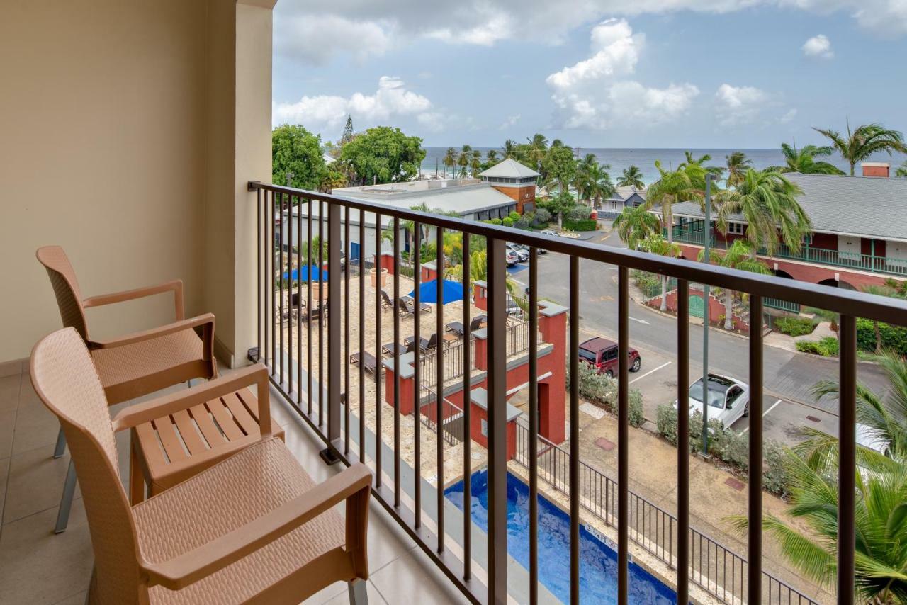 Hotel Courtyard By Marriott Bridgetown, Barbados Exterior foto